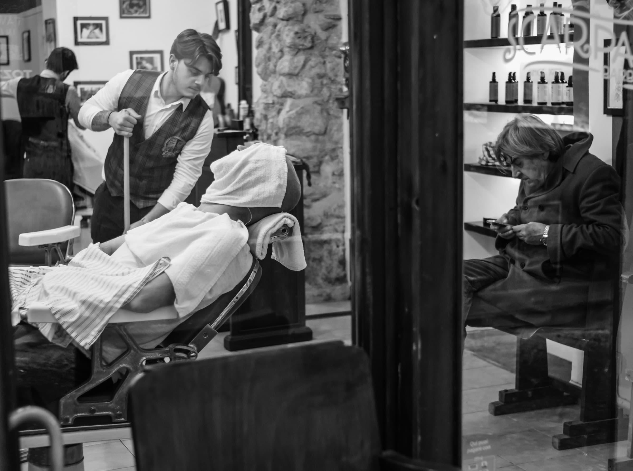 Classic barber chair ritual